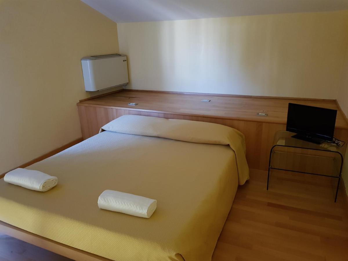 Hotel Le Cardinal Бастилья Экстерьер фото