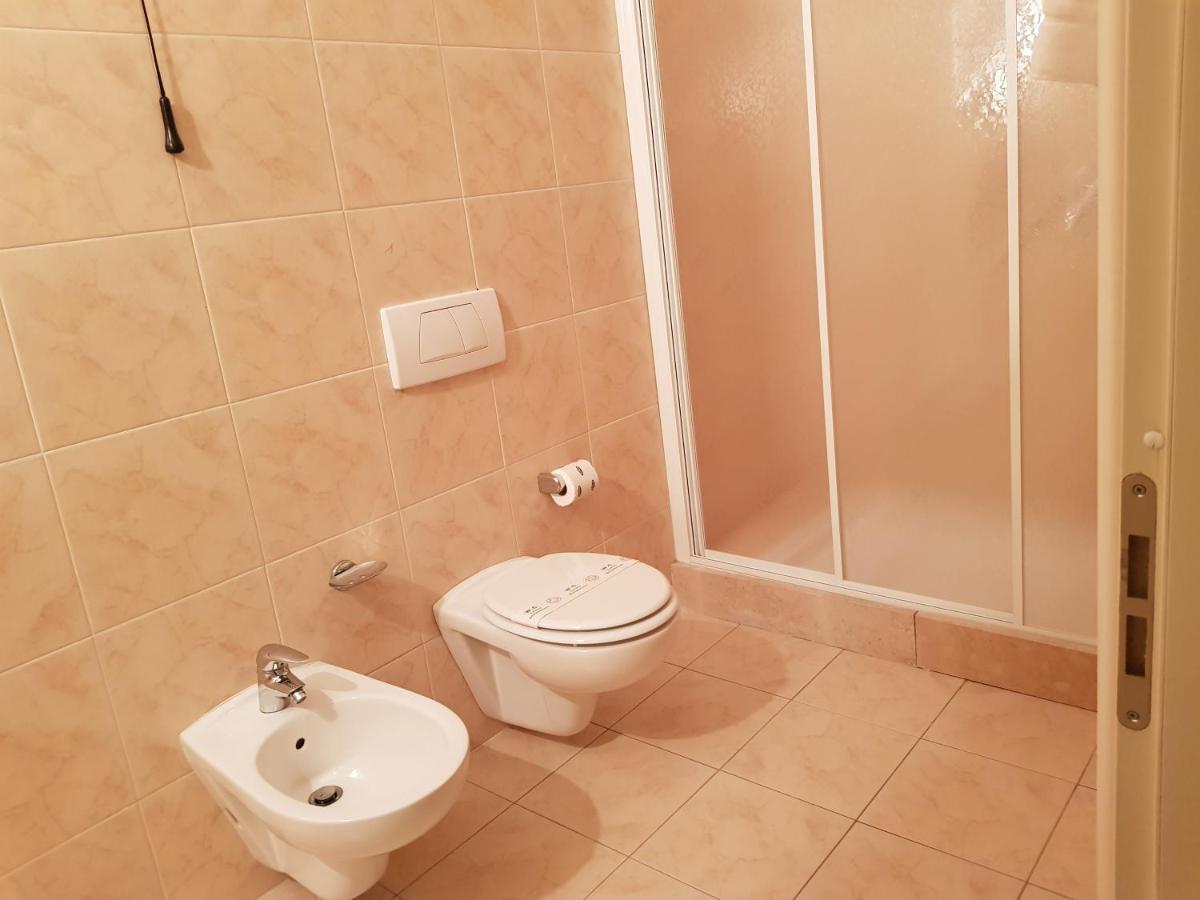 Hotel Le Cardinal Бастилья Экстерьер фото